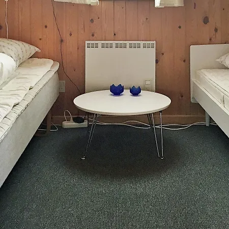 Two-bedroom Holiday In 29