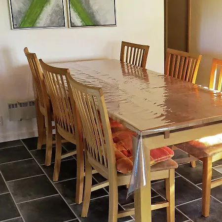 Two-bedroom Holiday In 29 بيت للعطل