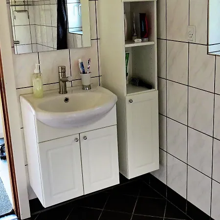 Two-bedroom Holiday In 29